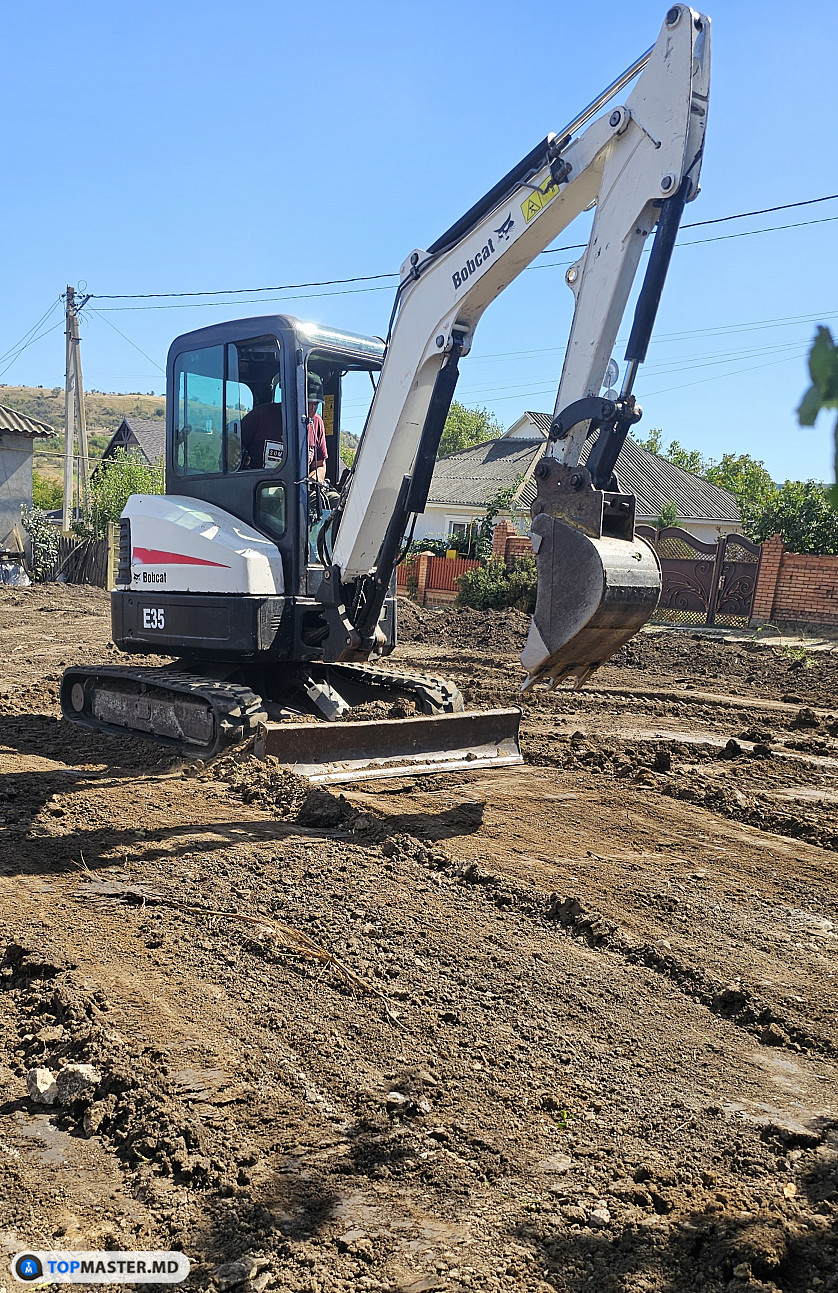 Servicii miniexcavator, Bobcat și basculantă изображение 1